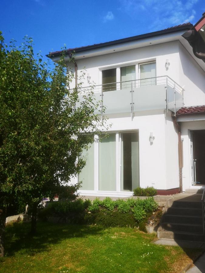 Townhouse Kassel City Modern/Ruhig/Kostenlose Parkmoeglichkeiten Bagian luar foto
